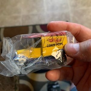 Super cool Hot Wheels collectible 3 for $12!